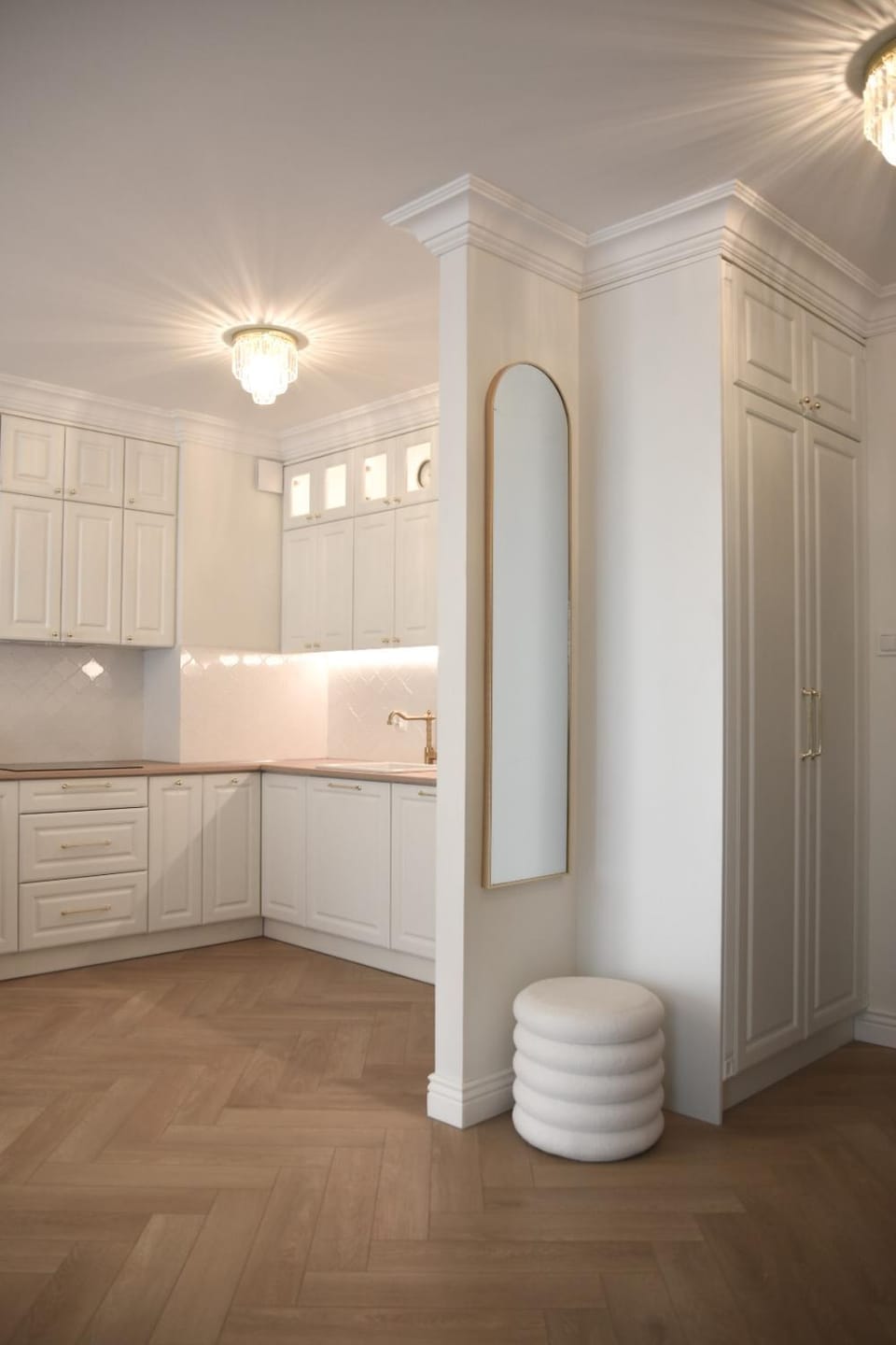 Apartament w centrum miasta- Central Park Apartment in Masovian Voivodeship