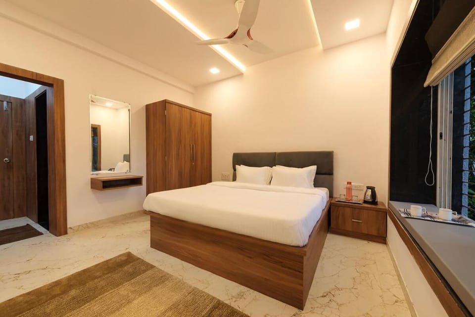 CosmicStays Casa Ivory Private Pool Villa near Mulshi Villa in Maharashtra