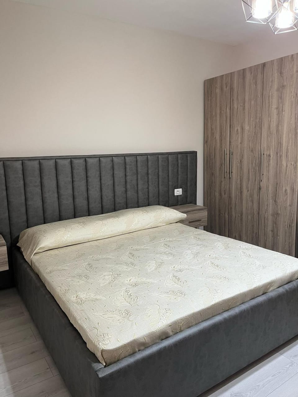 Roan's Home Apartment in Montenegro