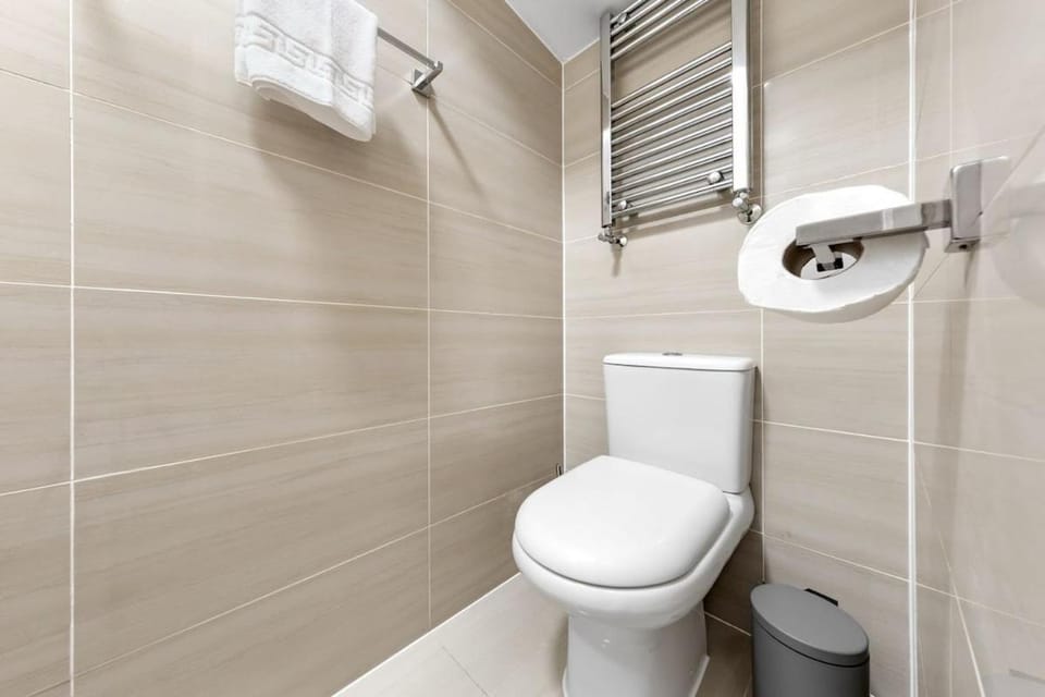 The Sydney Grove Retreat - Hendon - London House in London