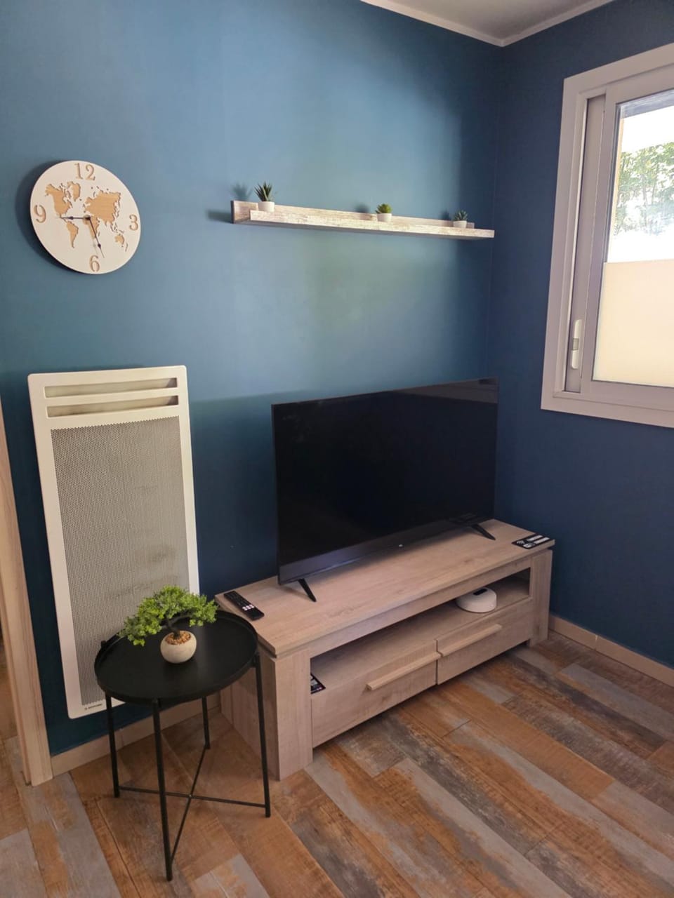 Jolie appartement avec piscine et parking privé Menton Apartment in Menton