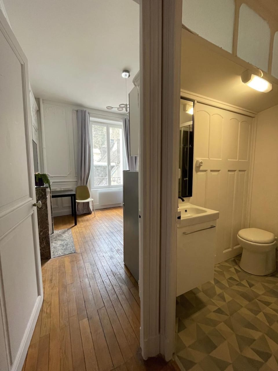 La Belle Époque Studio Apartment in Auvergne-Rhône-Alpes