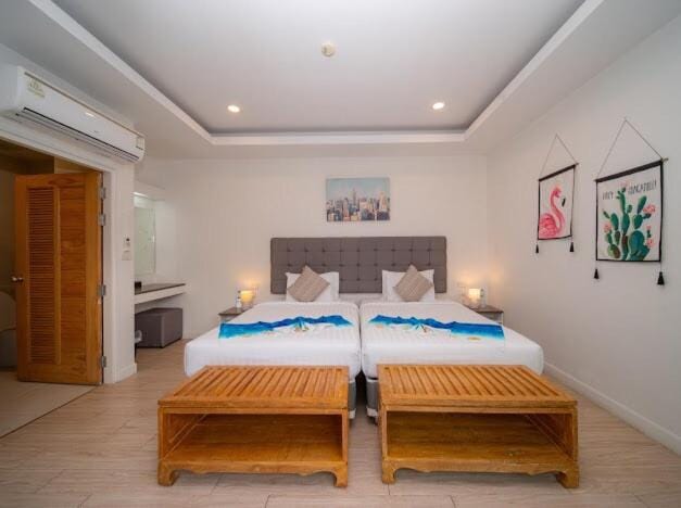 泰国普吉岛Yona海边四卧室3号 Villa in Phuket