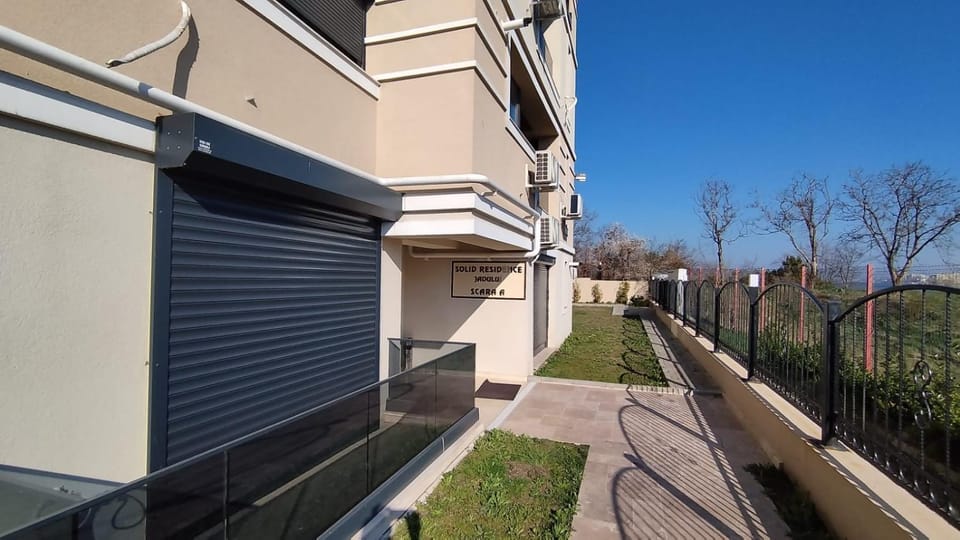 Sea&Lake Jade Apartment in Constanta