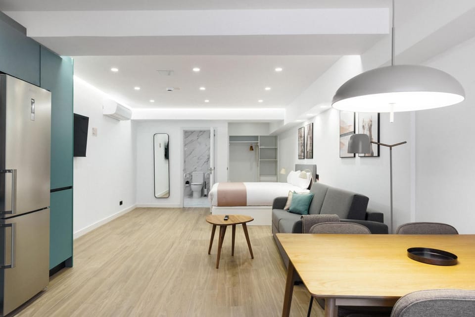 TV and multimedia, Kitchen or kitchenette, Dining area