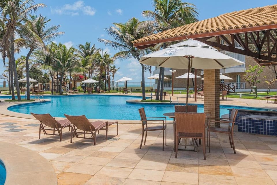 Apê na Areia conforto e vista mar com acesso direto para a praia pertinho do Beach Park Apartment in State of Ceará