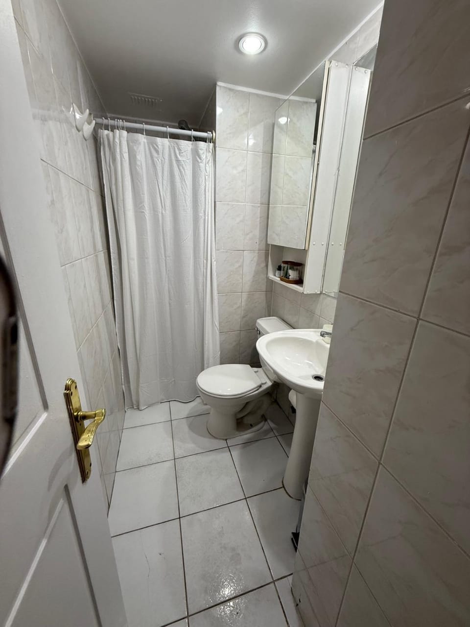 Shower, Bathroom