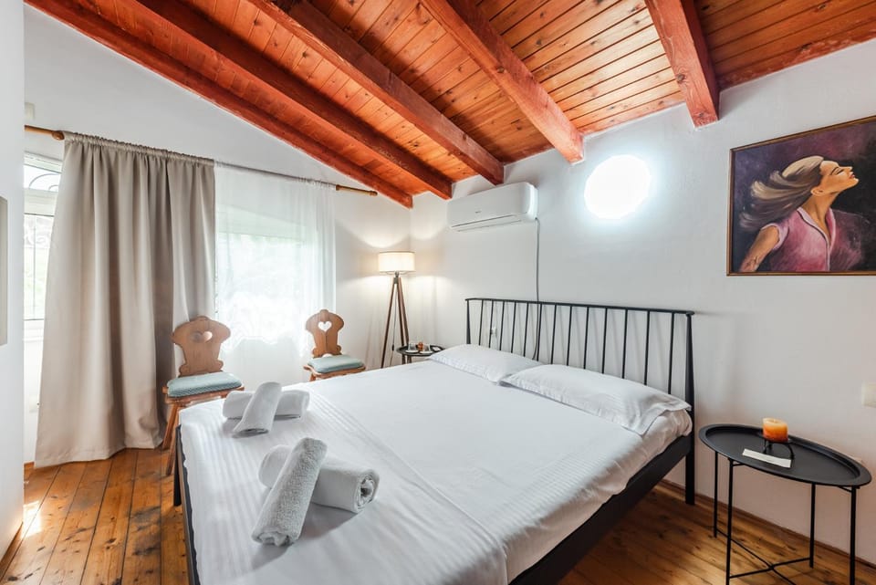 'Easy Steps' Guesthouse - Room 3 - Pro Bono by PikHost Apartment in Montenegro
