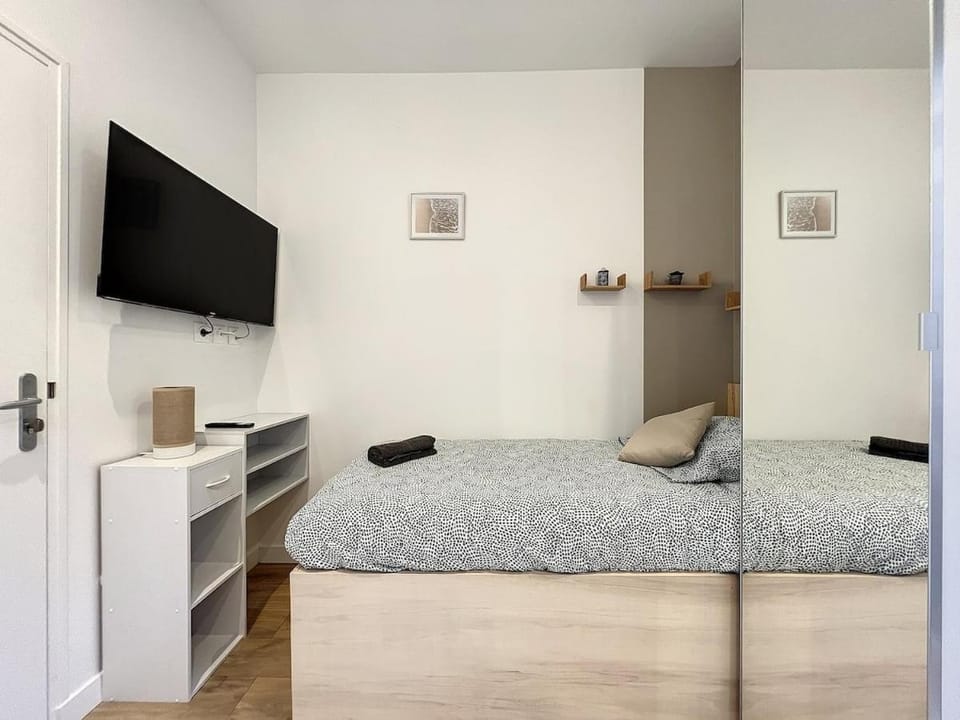 Studio le Glinglin - proche gare Apartment in Brittany