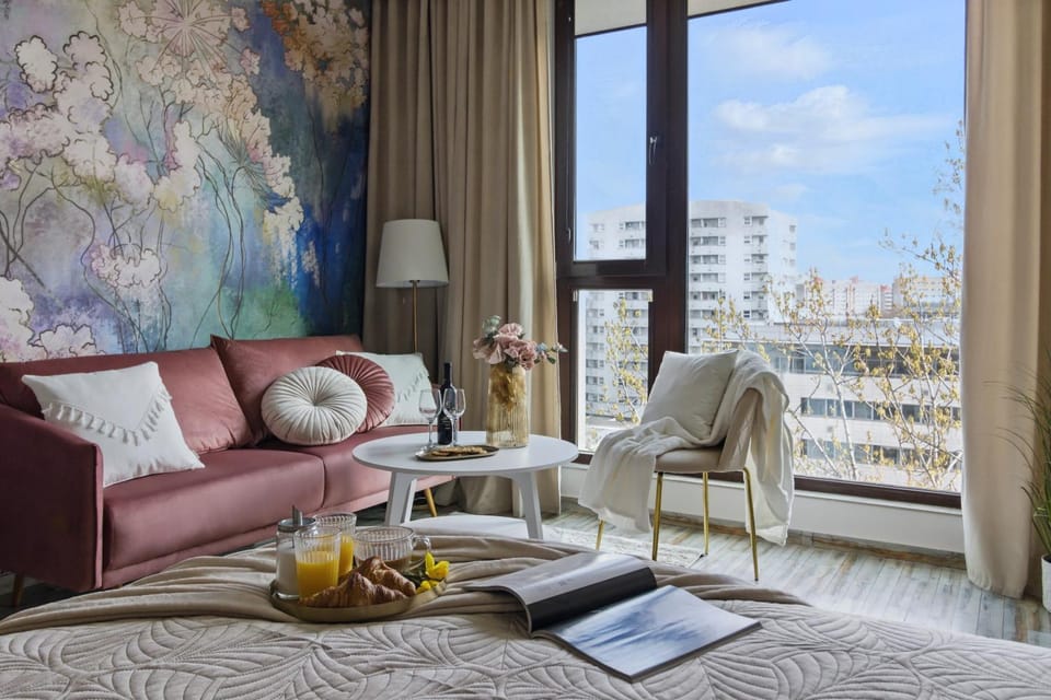 View (from property/room), Living room, Seating area