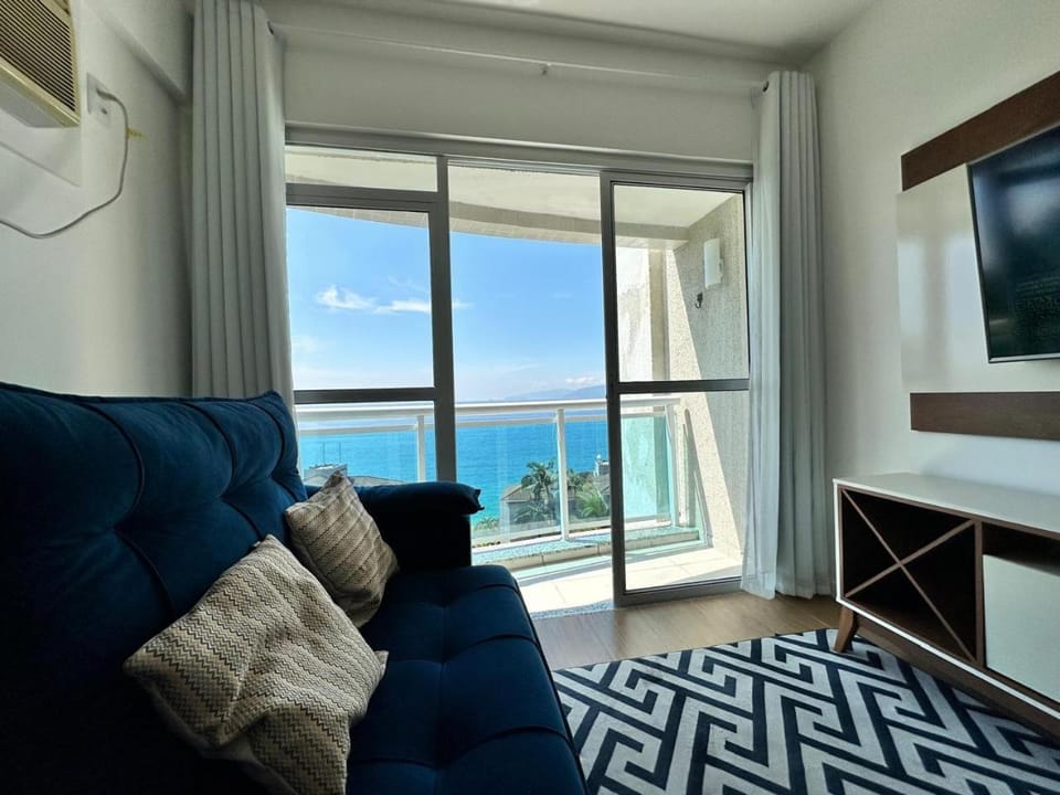 Communal lounge/ TV room, Natural landscape, TV and multimedia, Living room, Sea view, air conditioner