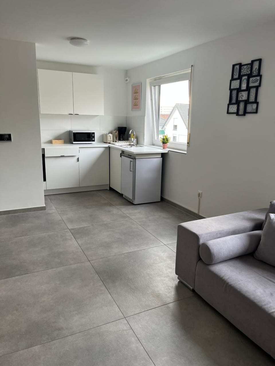 Kitchen or kitchenette, Living room
