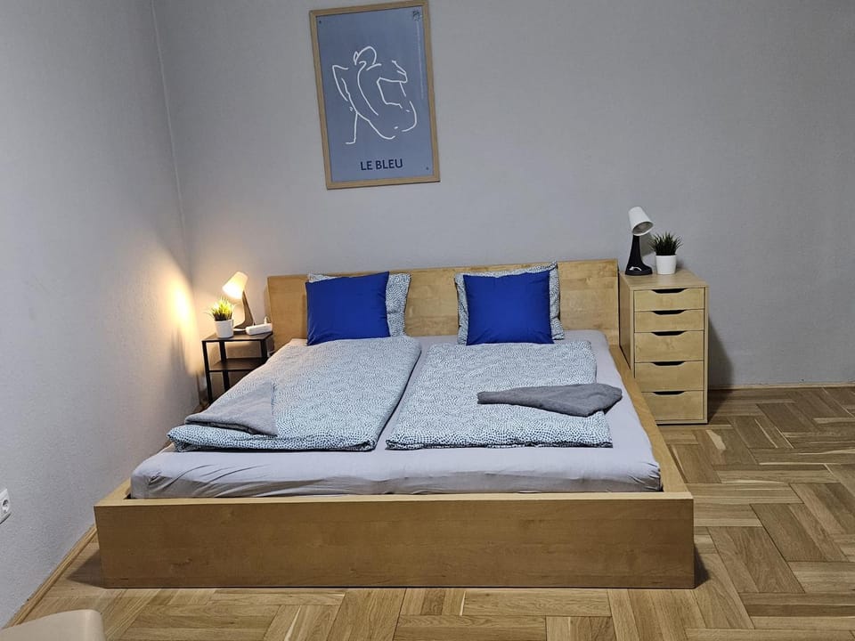 Beautiful Rooms on the Joseph Boulevard Hostel in Budapest