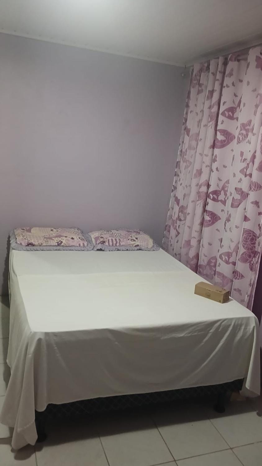 Casa com 2 quartos e 2 banheiros na Lagoa do Centro House in São Pedro da Aldeia