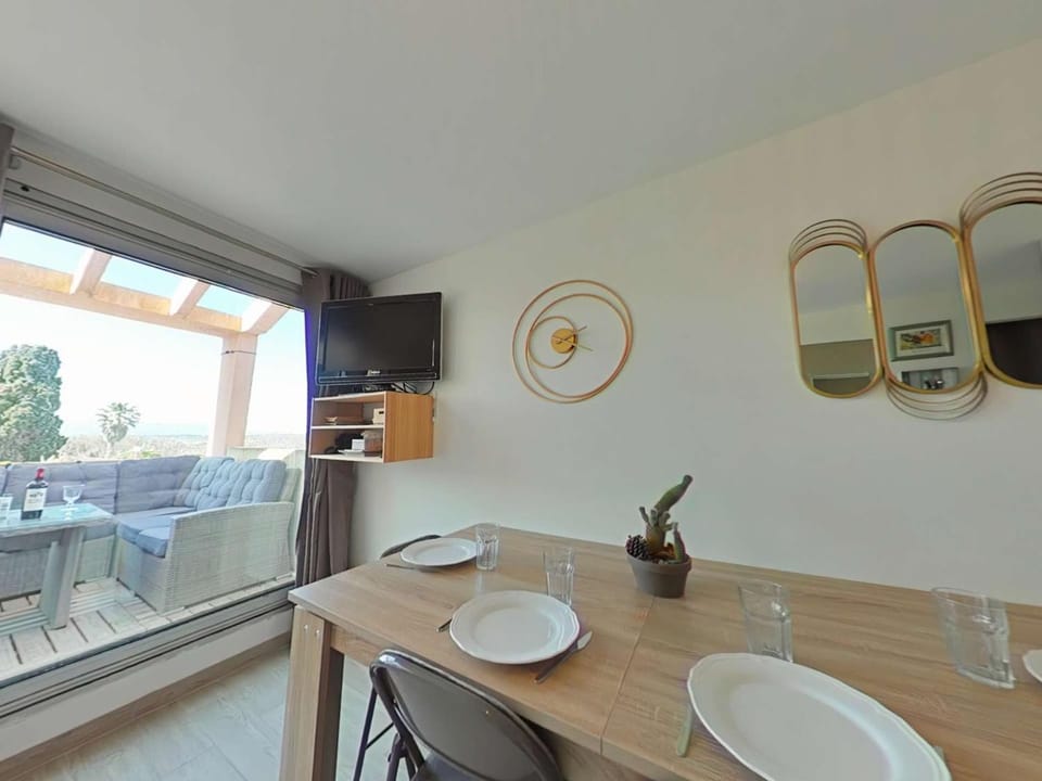 Appartement 2 piéces 4 couchages ULYSSE PORT LEUCATE NATURISME PL080-TB38 Apartment in Leucate