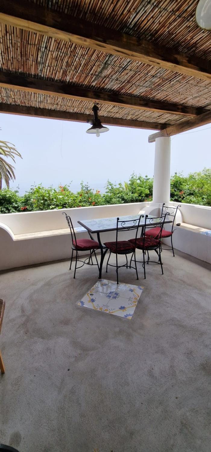 Nicaredda House in Sicily