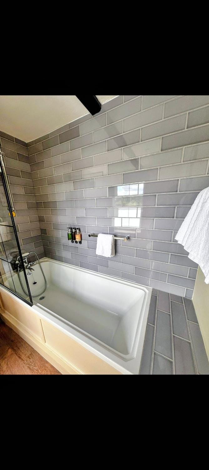 Bathroom, Bath
