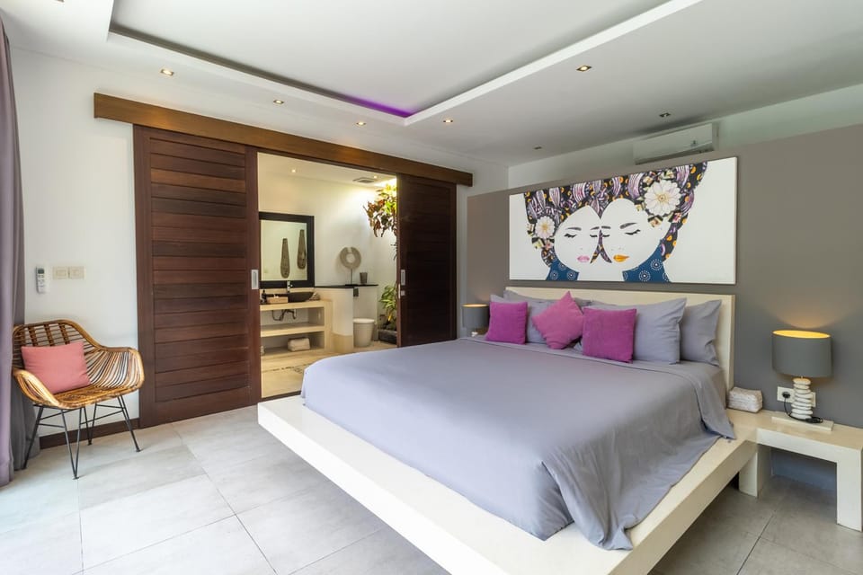 Seminyak Superbe Villa 4 chambres Villa in Kuta