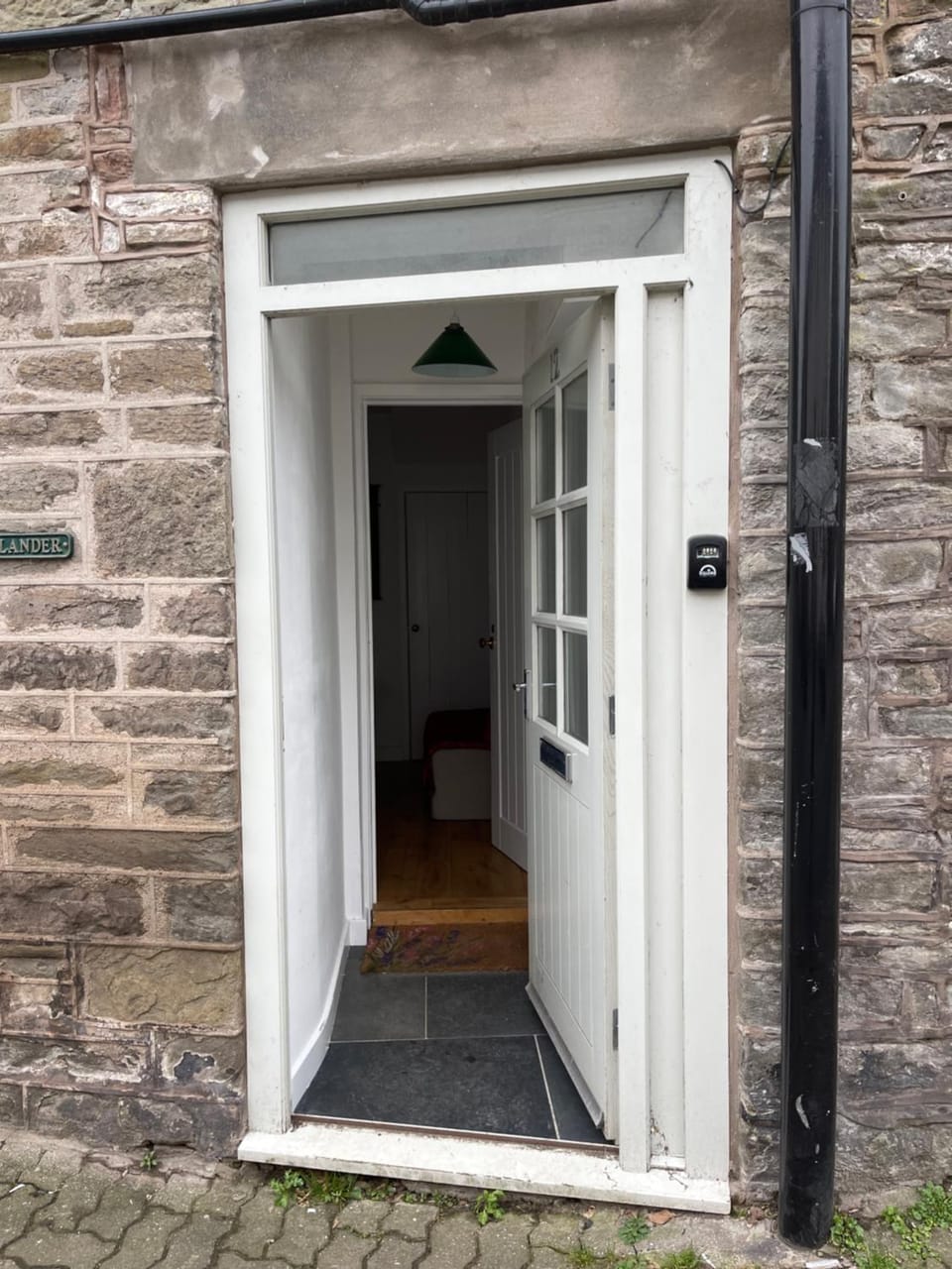 Facade/entrance