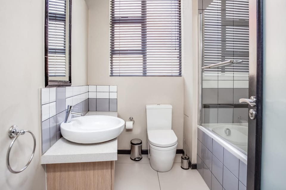 The Vantage Serviced Apartments Apartment in Johannesburg