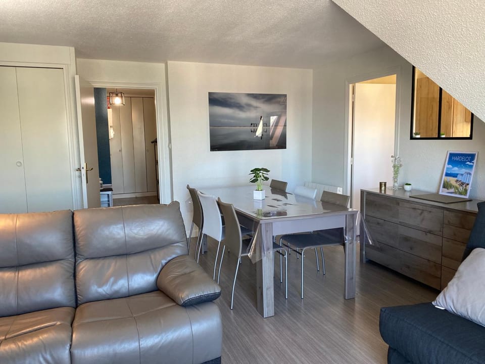 L Abridelot Apartment in Hauts-de-France