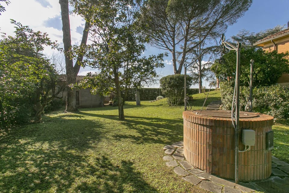 Rome Garden Hill Villa in Rome
