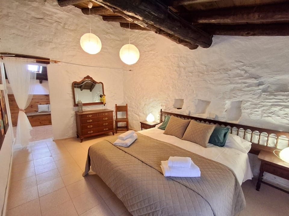 Cal Tonico Rural Country House in Ripollès