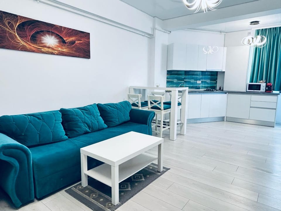 Kitchen or kitchenette, Living room, stove