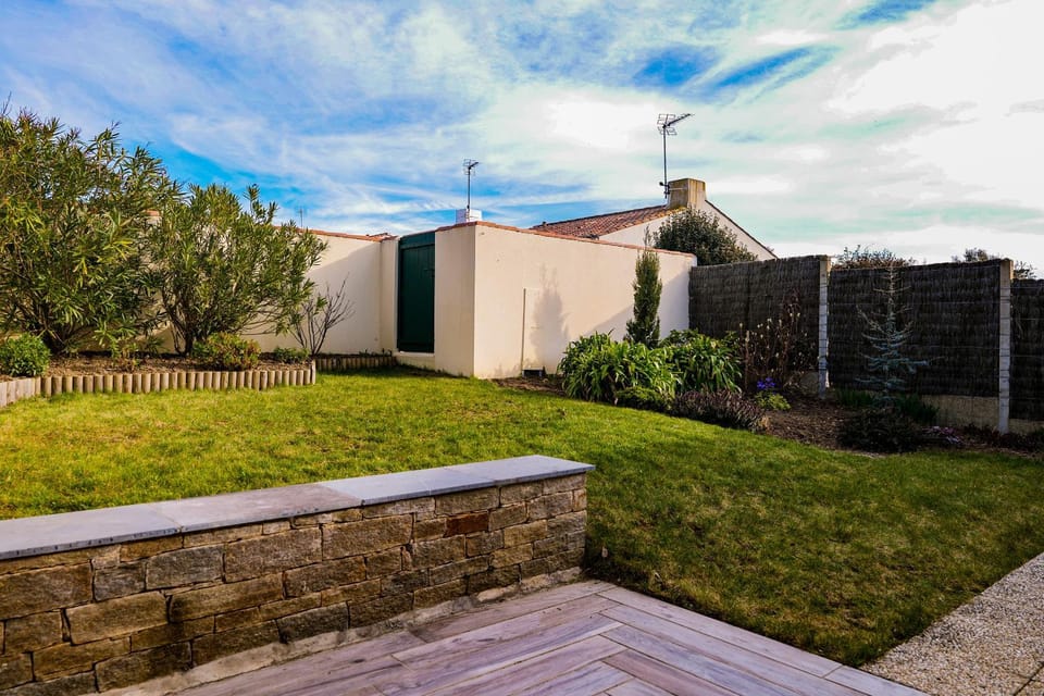 Patio, Garden, Garden view