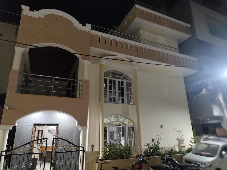 Zamindar Villa Bed and Breakfast in Bengaluru
