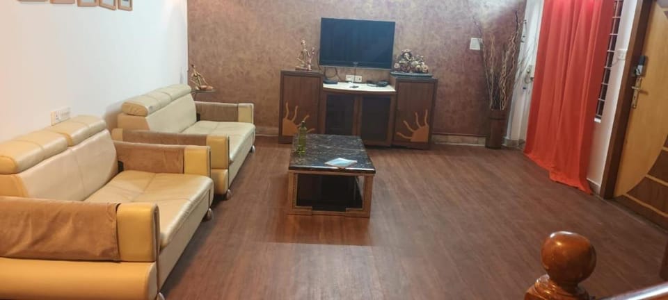 Mithra homes independent house Bed and Breakfast in Hyderabad