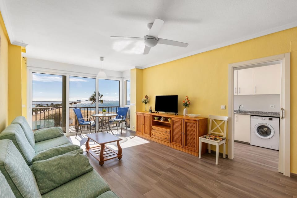 Living room, Sea view
