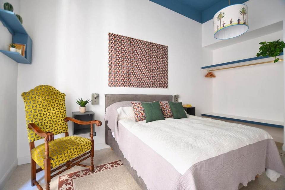 Bed, Photo of the whole room, Bedroom