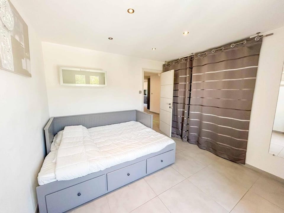 T3 proche de la mer avec garage Apartment in Six-Fours-les-Plages