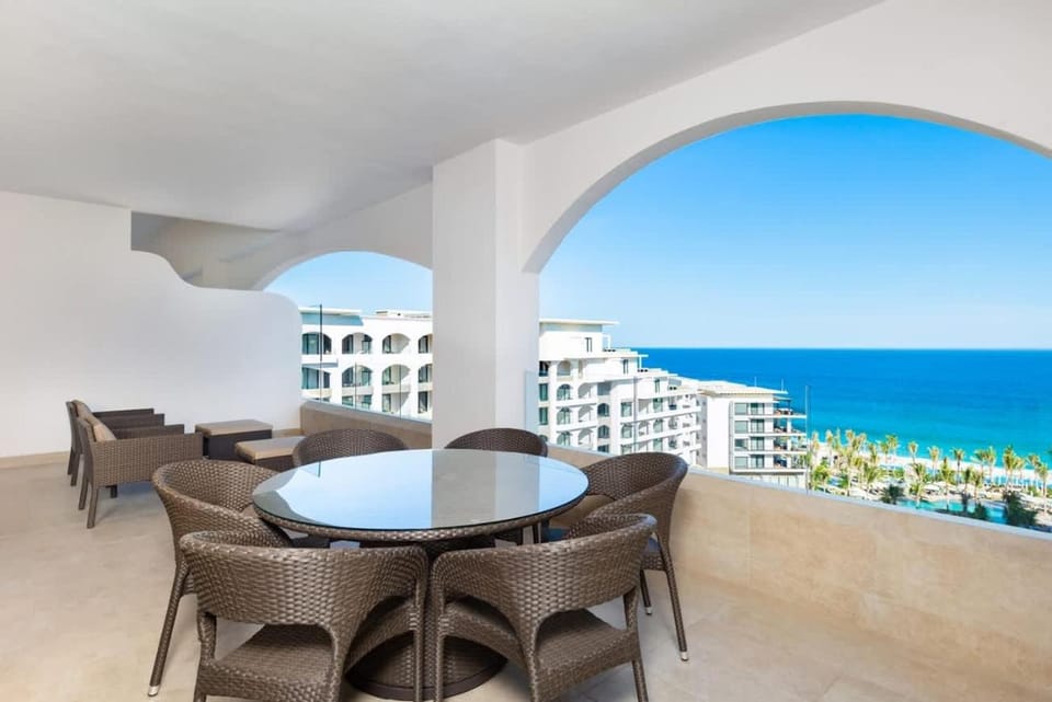 2BD Oceanview Suite Villa La Valencia Cabo Villa in San Jose del Cabo