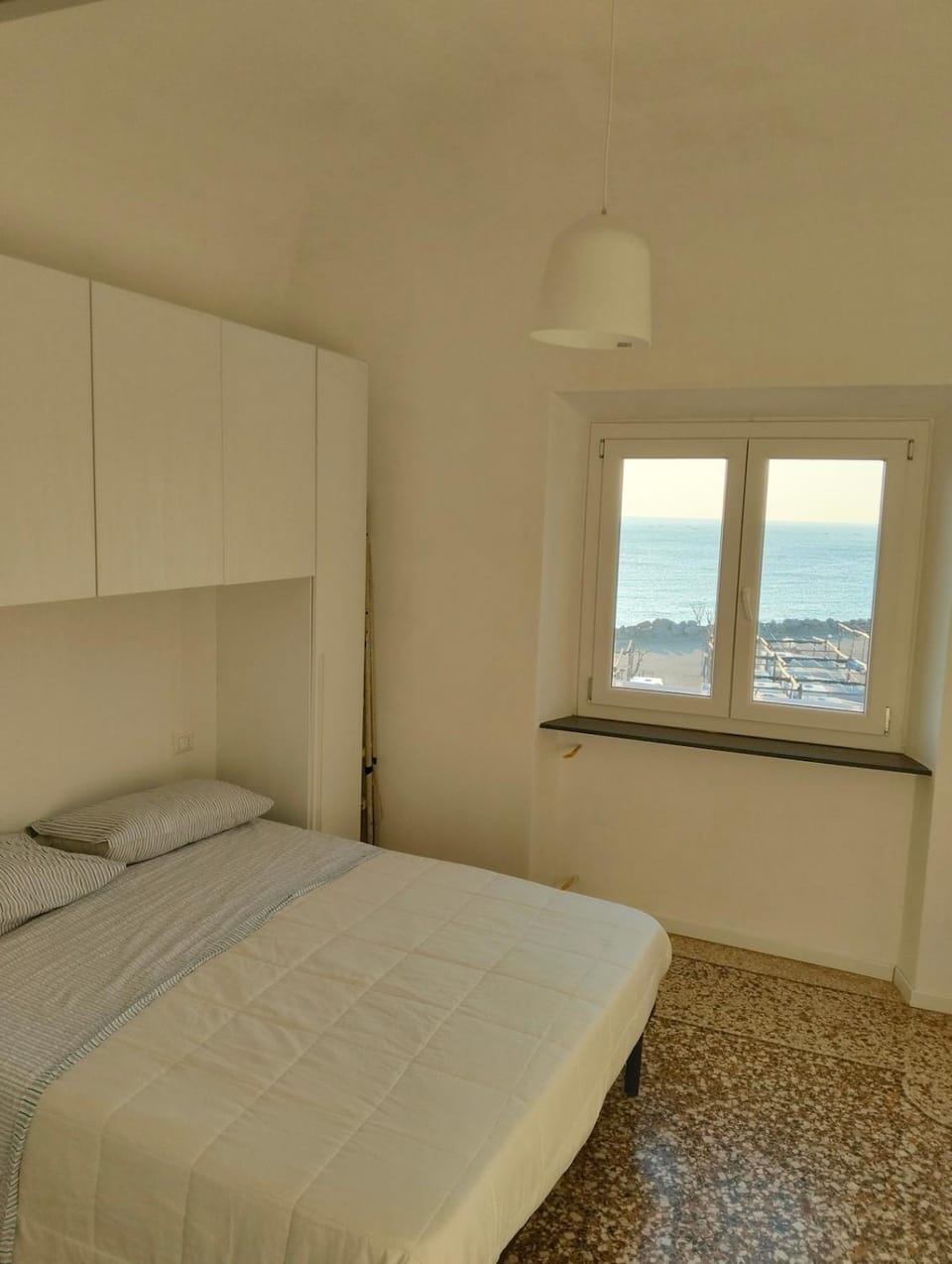 4 Finestre sul mare Apartment in Savona