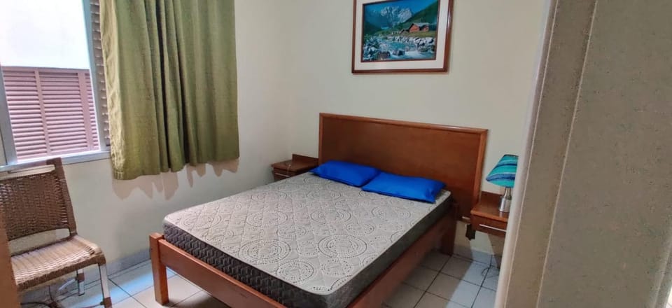 Apartamento apenas 300m da praia da Enseada no Guarujá Apartment in State of São Paulo