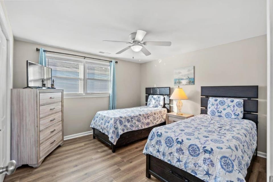 Sea Haven B - Great 3 BR 2 BA - 3 blocks from the beach House in North Myrtle Beach
