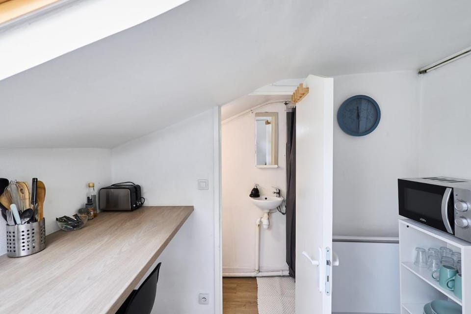 Le Petit Brossolette - T1 - 500m2 gare centre Apartment in Reims