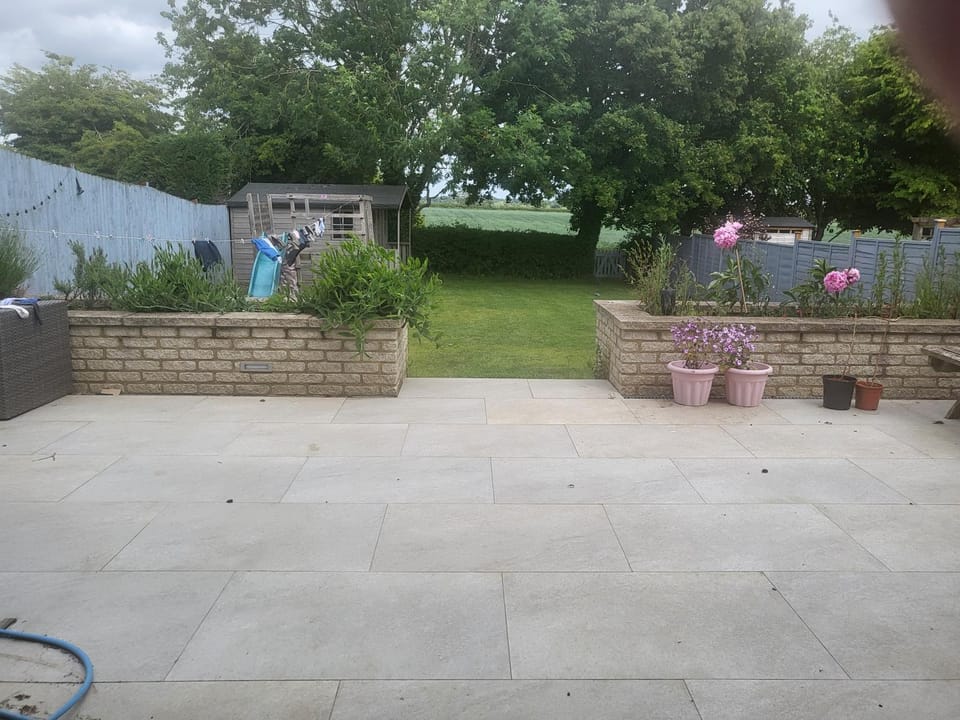 Silverstone - 5 Bed - Sleeps 10 House in Daventry District