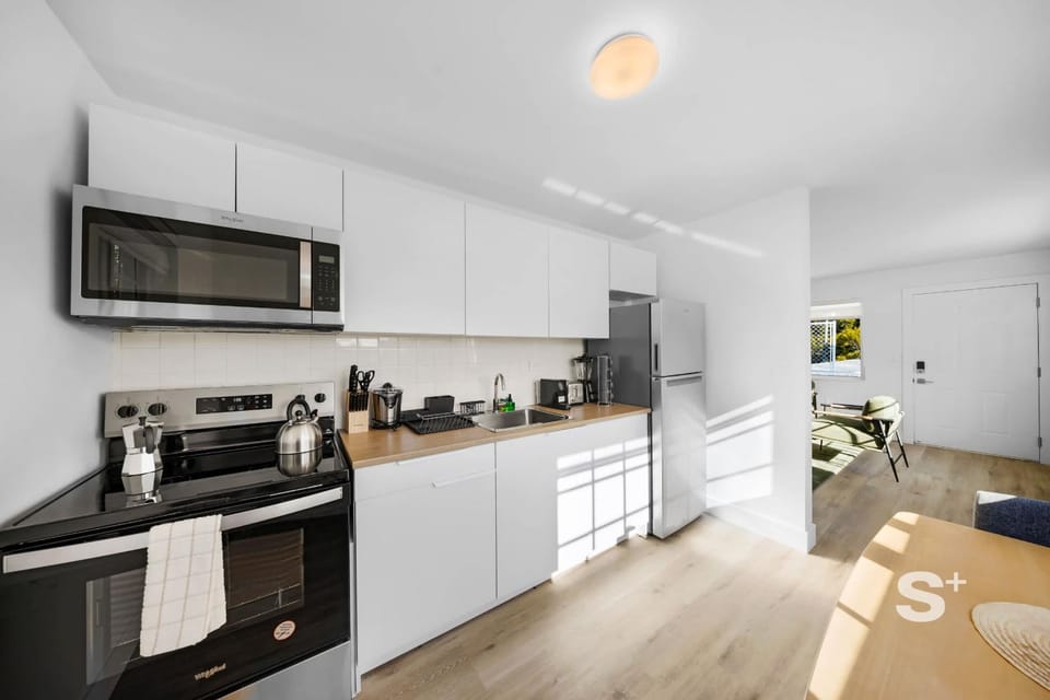 Coffee/tea facilities, Kitchen or kitchenette