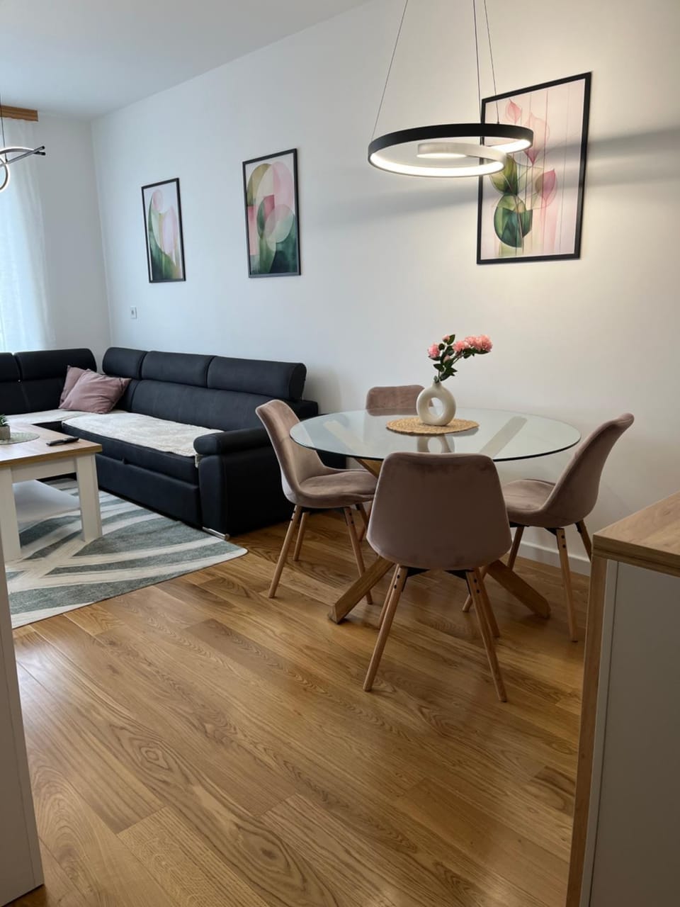 Living room, Dining area