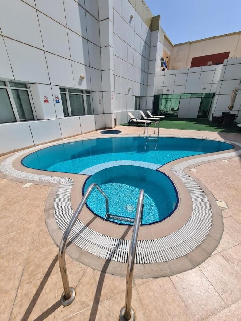 ZenStay-Stylish Studio 1 Min to Metro in JLT Apartment in Dubai