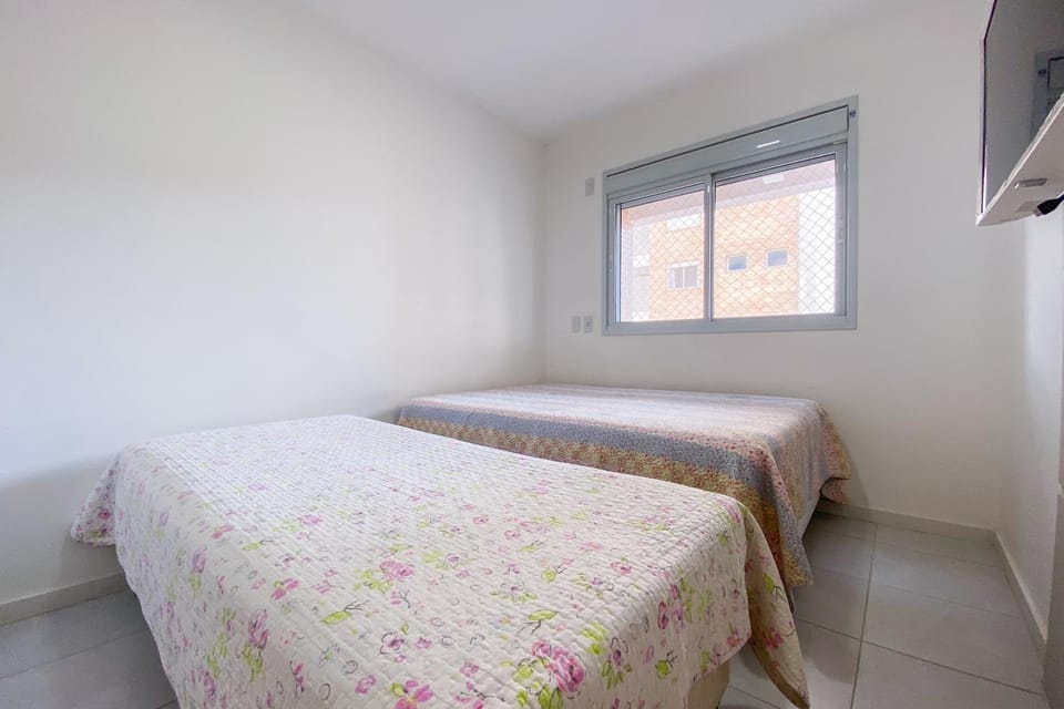Apto em condominio com piscina e academia - 0478 Apartment in Florianopolis