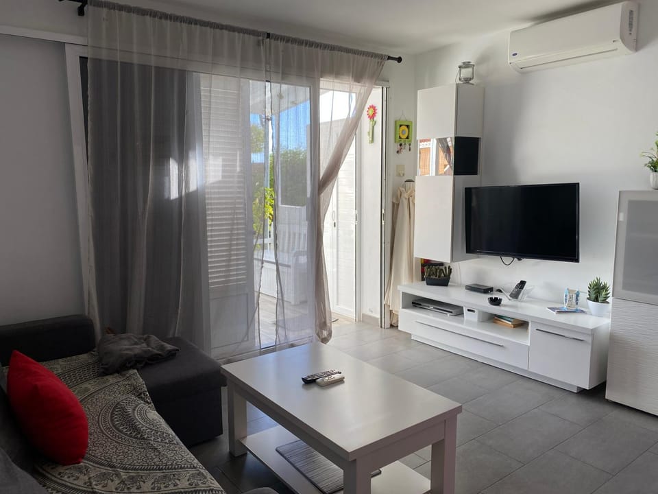 Nectarina Bungalow Maspalomas House in Maspalomas