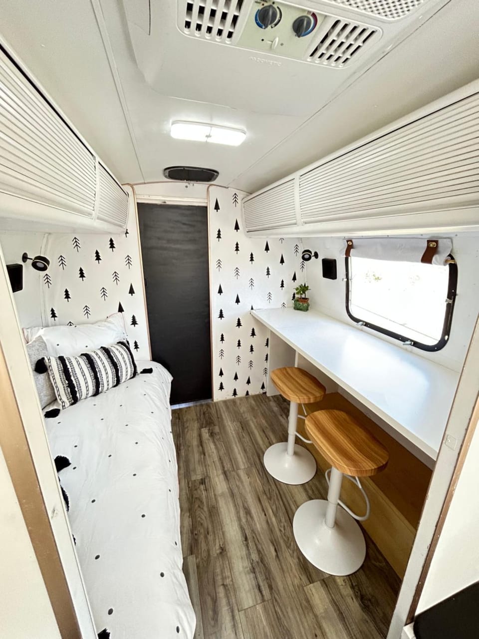 Seating area, Bedroom