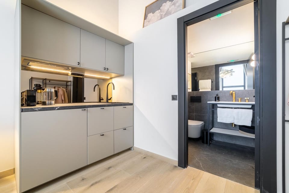 Bathroom, Kitchen or kitchenette