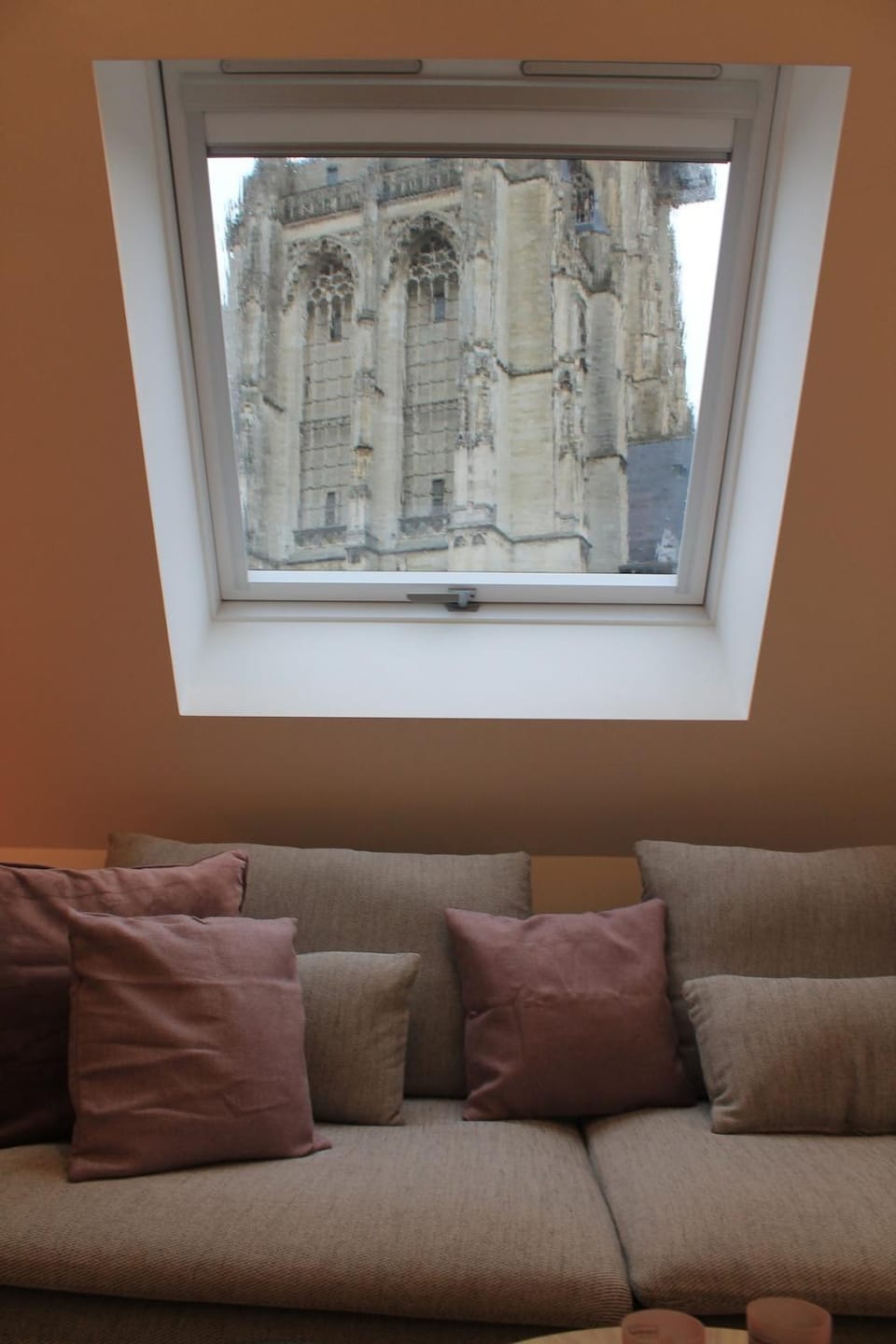 Living room, Seating area, Landmark view