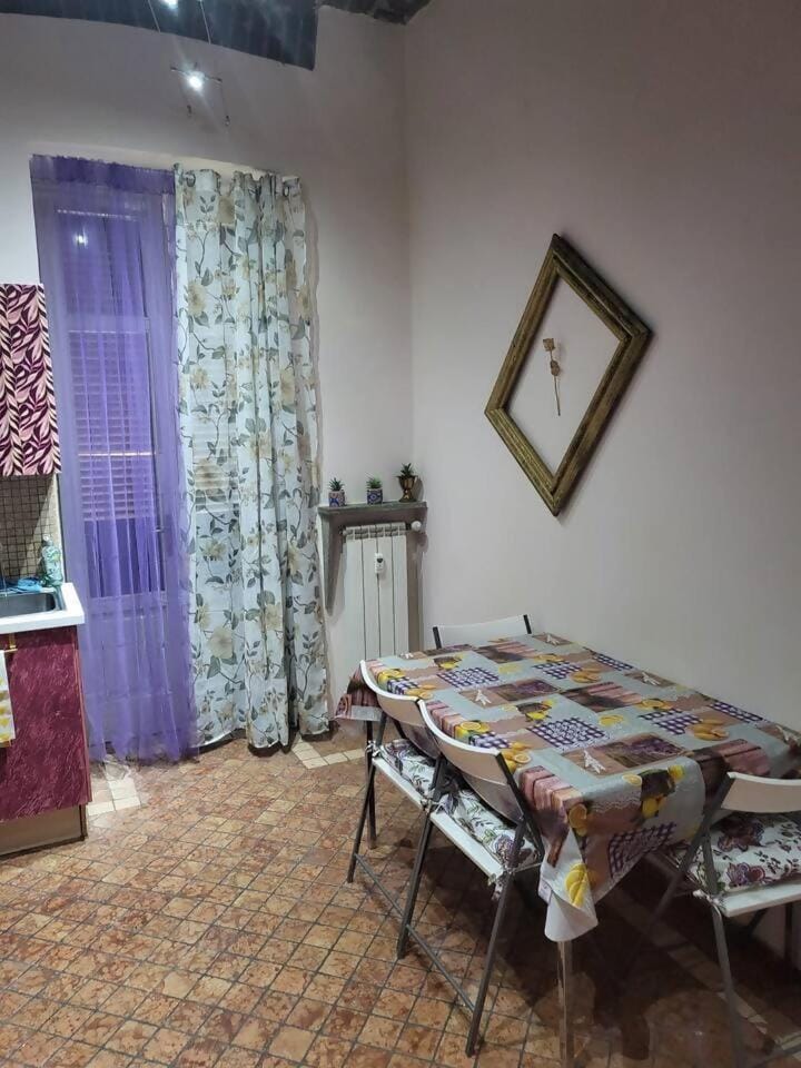 Suite Porta Nuova · Ospedali · Self Check-in wifi Apartment in Turin