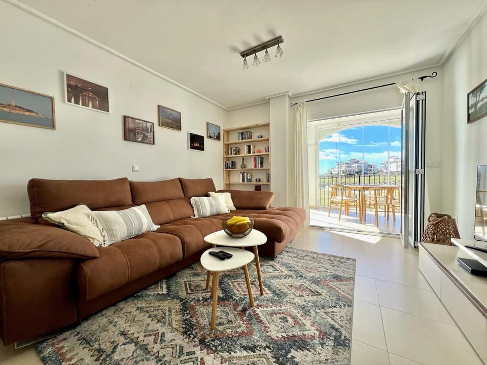 Library, Living room